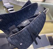 Dior Saddle Bag (Couple Style) Latest Fabric 093 Size 20x28.6x5 cm - 4