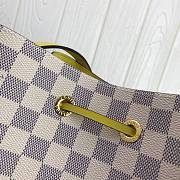 LV NEONOE Handbag White Grid Yellow M44020 Size 26x26x17.5 cm - 4