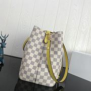 LV NEONOE Handbag White Grid Yellow M44020 Size 26x26x17.5 cm - 2