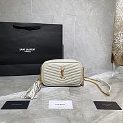 YSL Lou Camera Bag In Quilted Leather White 585040 Size 18×10×5 cm - 4