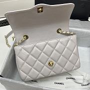 Chanel Flap Bag Smooth Leather White AS2058 Size 23x15x7.5 cm - 4