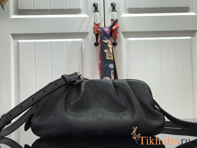 LV SCALA Mini Handbag Black M80092 Size 23 x 12.5 x 5 cm - 1