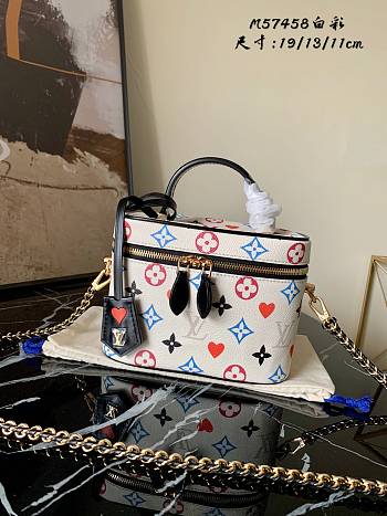 LV VANITY Small Handbag White M57458 Size 19 x 13 x 11 cm