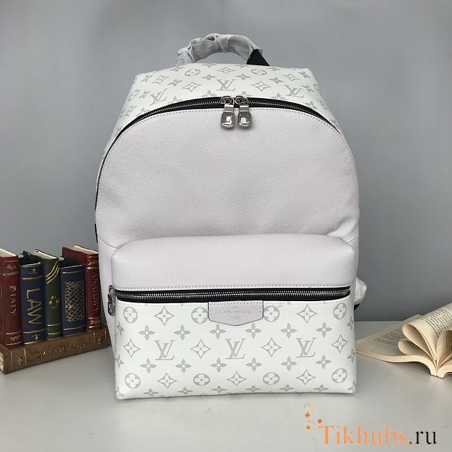 LV DISCOVERY Small Backpack White M30417 Size 37 x 40 x 20 cm - 1