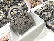 DIOR Lady Silk Hot-Stamped Diamonds M0505 Size 17 x 15 x 7 cm - 3