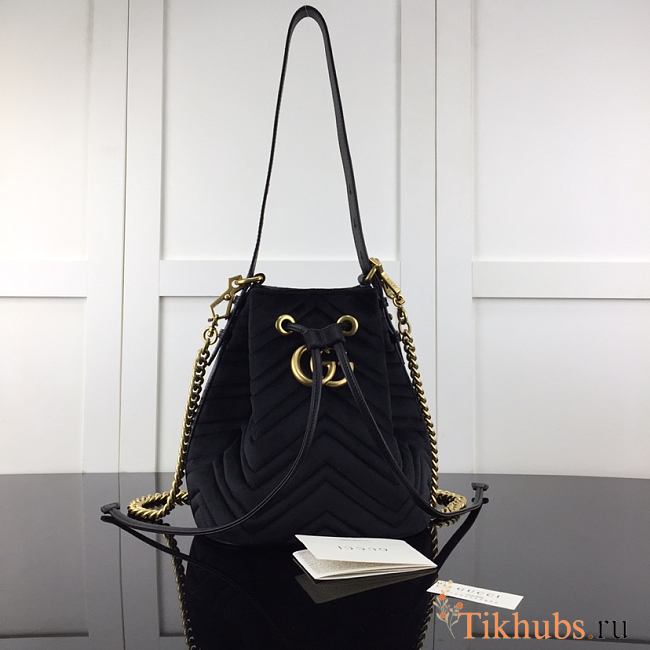 Gucci GG Marmont Quilted Velvet Bucket Bag Black 525081 Size 21 x 22 x 11 cm - 1