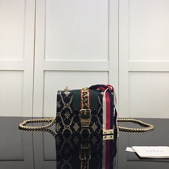 Gucci Sylvie Leather Mini Chain Bag Gram 431666 Size 19 x 14 x 7.5 cm