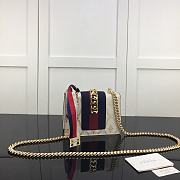 Gucci Sylvie Leather Mini Chain Bag White 431666 Size 19 x 14 x 7.5 cm - 1