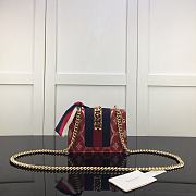 Gucci Sylvie Leather Mini Chain Bag Red 431666 Size 19 x 14 x 7.5 cm - 1