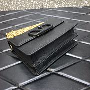 VALENTINO Garavani VRING Chain Wallet Black 069 Size 17.5 x 8 x 13 cm - 4