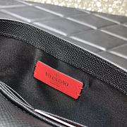 VALENTINO Garavani Logo Clutch Black 065 Size 22 x 2.5 x 11 cm - 6