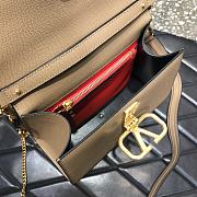 VALENTINO VSling Handbag Beige 2828 Size 25.5 x 12 x 19 cm - 5