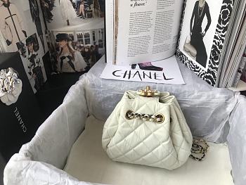 CHANEL Pull Rope Bag White AS1802 Size 20 x 17 x 10 cm