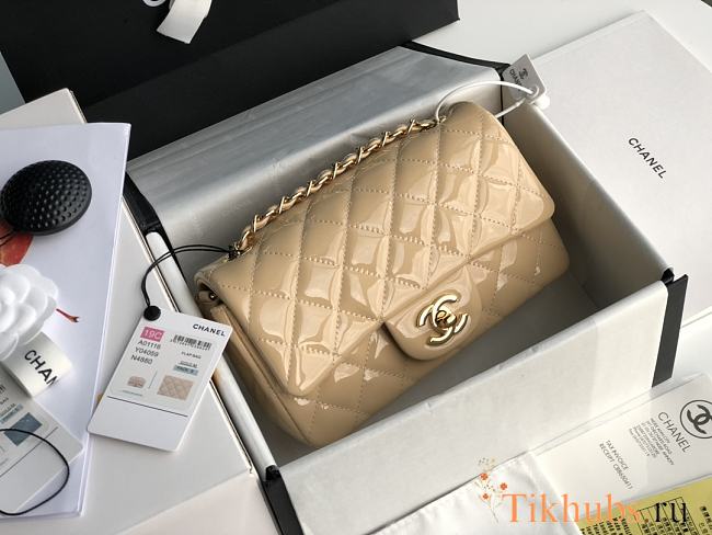 Chanel CF Big Mini Patent Leather Small Bag Cream (Gold lock) 1116 Size 20 cm - 1