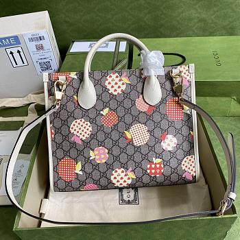 Gucci GG Small Tote Bag Heart Apple 659983 Size 31 x 26 x 14cm 