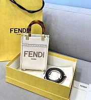 Fendi Explosive Small Bag White 8376A Size 13 × 6 × 18 cm - 6