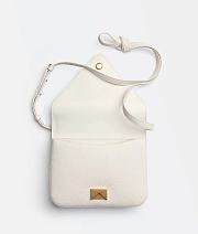 Bottega Veneta MOUNT White Size 27 x 20 x 7 cm - 2