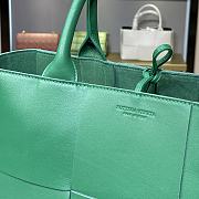 Bottega Veneta SLIP Tote Handbag Green 44052 Size 36 x 24 x 12 cm - 2