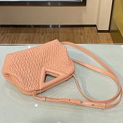 BV Triangle Bubble Bag Peach Powder 44054 Size 24 × 16 × 8 cm - 4