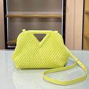 BV Triangle Bubble Bag Kiwi 44054 Size 24 × 16 × 8 cm - 1