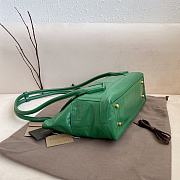 Bottega Veneta Medium Crossbow Bag Green 33 x 27 x 14 cm - 3