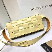 Bottega Veneta Rubik's Cube Woven Bag 96005 Size 24 x 14 x 4 cm - 1