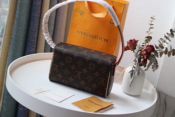 Louis Vuitton Original Leather Monogram Canvas M41966 Size 21 x 6 x 12 cm