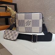 Louis Vuitton Trio Pochette Messenger Bag White Large Grid M69443 Size 25 x 18.5 x 7 cm - 3