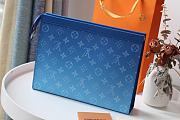 LV Pochette A4 Monogram M45480 Size 27 x 21 x 3 cm - 3