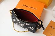 LV Mini Pochette Accessoires Clutch M80732 Size 15.5 x 10.5 x 4 cm - 4