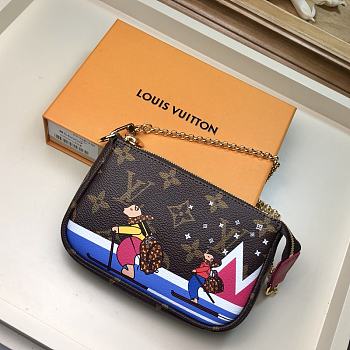 LV Mini Pochette Accessoires M67769