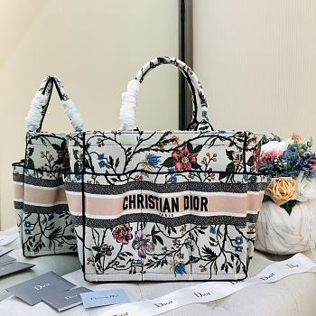 Dior BookTote Family Beach Bag 9028 Size 42 x 30 x 17 cm