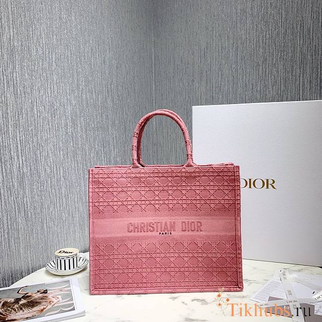 Dior Colorful Jacquard Canvas Handbags Pink M1286 Size 41.5 x 32 x 5 - 1