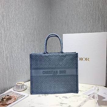 Dior Colorful Jacquard Canvas Handbags Blue M1286 Size 41.5 x 32 x 5