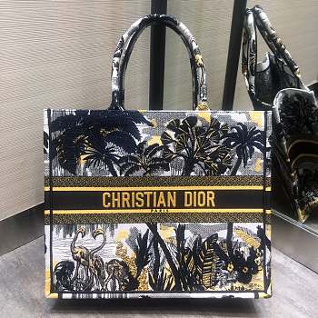 Dior Tote Book Flower Embroidery Size 42 cm