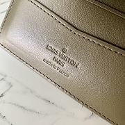 LV Monogram Wallet Green M80520 Size 11 x 8.5 x 2 cm - 2