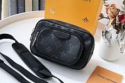 Louis Vuitton Outdoor Pouch Black M30755 Size 15 x 9 x 7 cm - 5