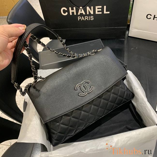 Chanel Handbags Lambskin Flap Bag Black 8095 Size 32 x 7.5X x 19 cm - 1