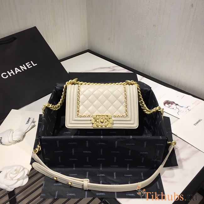 Chanel LeBoy Bag Smooth Leather White 67085 Size 20 cm - 1