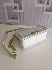 Chanel LeBoy Bag Smooth Leather White 67086 Size 25 cm - 3