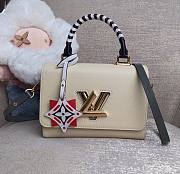 Louis Vuitton Epi Leather Twist MM Beige M50282 Size 23 x 17 x 9.5 cm  - 1