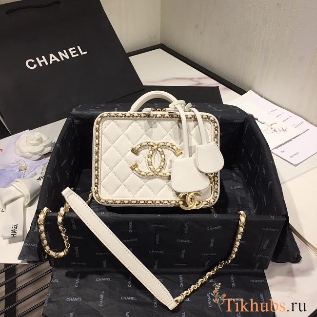 Chanel Vanity Case Bag Grained Calfskin White AS1785 Size 18 x 14 x 8 cm  - 1