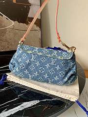 LV Monogram Denim Mini Pleaty Shoulder Bag Blue M95050 Size 26 x 15 x 9 cm - 5
