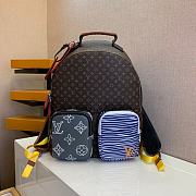 Louis Vuitton Backpack in Monogram Canvas M56853 Size 32 x 41 x 15 cm - 1