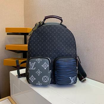Louis Vuitton Backpack M56853 Size 32 x 41 x 15 cm