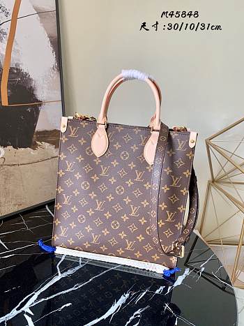 LV Petit Sac Plat Monogram M45848 Size 30 x 10 x 31 cm