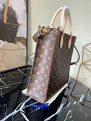 LV Petit Sac Plat Monogram M45848 Size 30 x 10 x 31 cm - 5