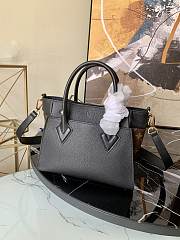 Louis Vuitton On My Side PM LV M57728 Size 25 x 20 x 12 cm - 3