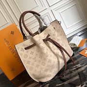 Louis Vuitton Girolata Bag Mahina Leather Beige M54401 Size 44 x 27 x 12 cm - 2
