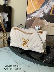 LV New Wave Chain Bag H24 White M58552 Size 24 x 14 x 9 cm - 1